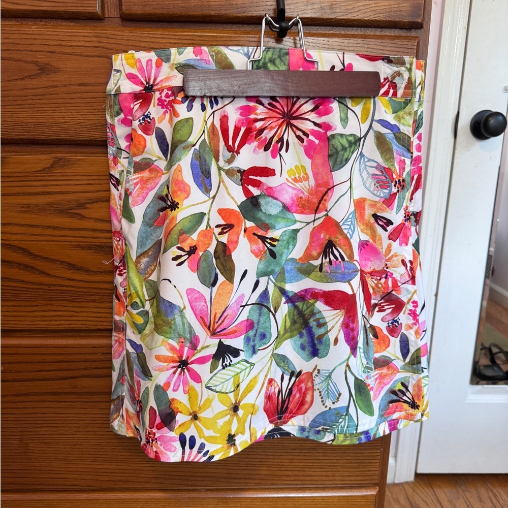 RipSkirt Hawaii wrap skirt, size Small, length 2.